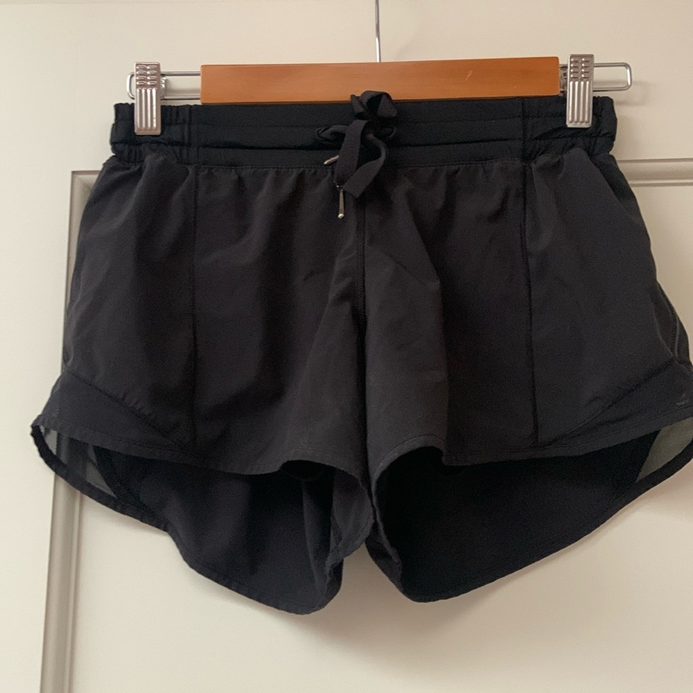 Lululemon hotty hot shorts
